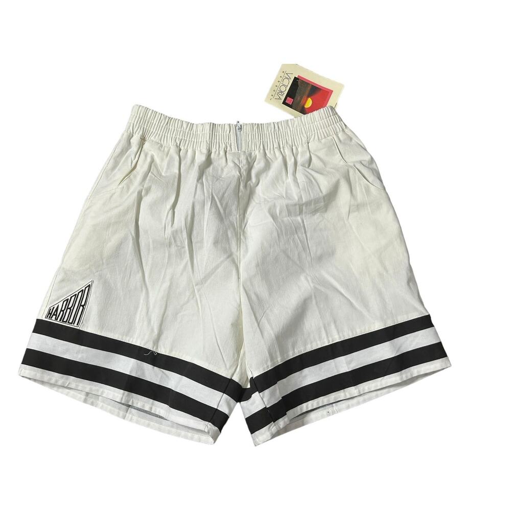 Vintage Victoria Harbor sz Large Pull on short white black new with tags 80s 90s